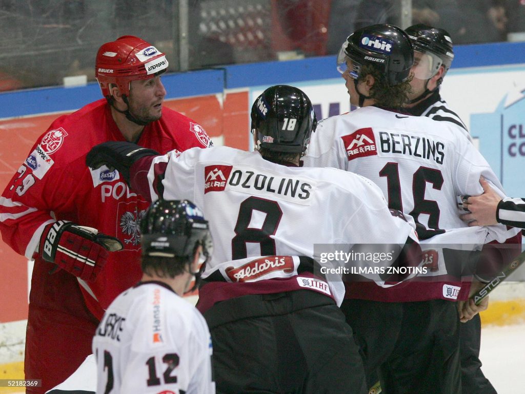 Krzysztof Oliwa Hockey Career