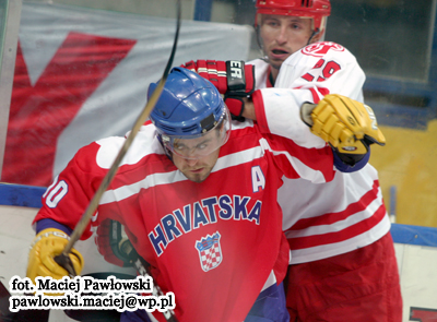 Krzysztof Oliwa Hockey Career