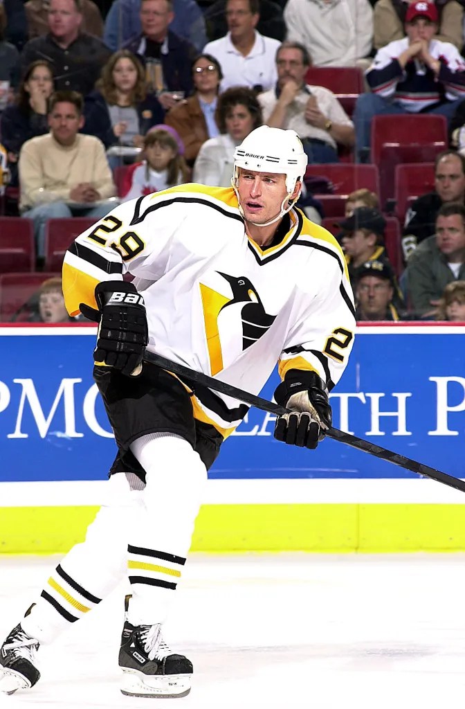 Krzysztof Oliwa Hockey Career