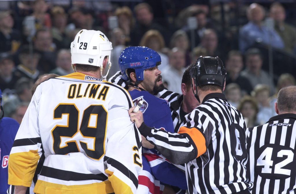 Krzysztof Oliwa Hockey Career